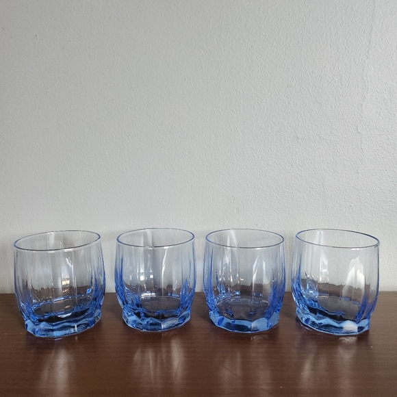 VINTAGE cornflower BLUE set of 4 glasses - Picture 2 of 5